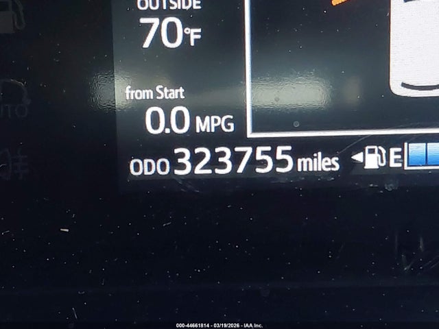 JTDKDTB33J1604725 Toyota Prius C One