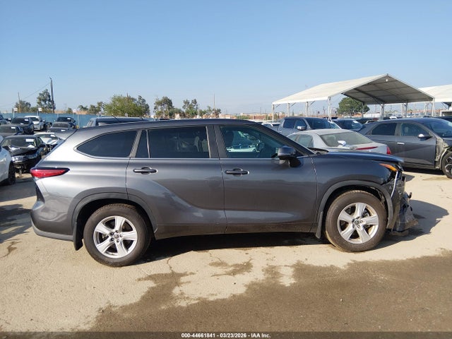 Toyota Highlander Le 2023 5TDKDRAH2PS513358 Image 13
