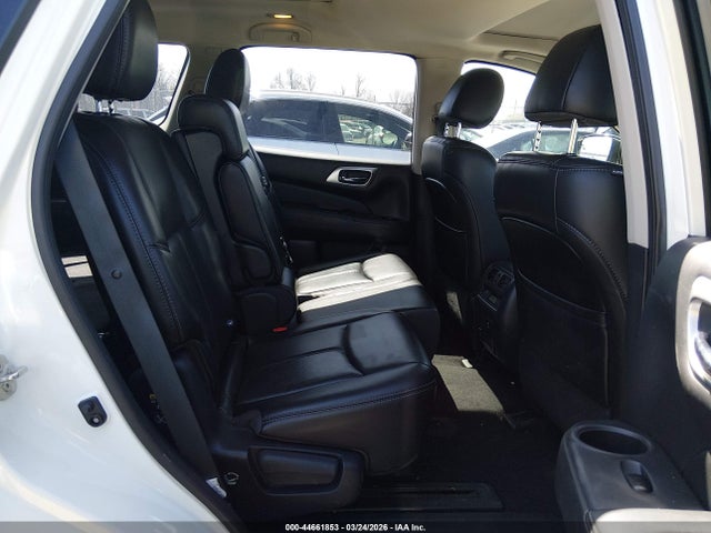 Продажа на аукционе авто 2017 Nissan Pathfinder Platinum, vin: 5N1DR2MMXHC638570, номер лота: 44661853