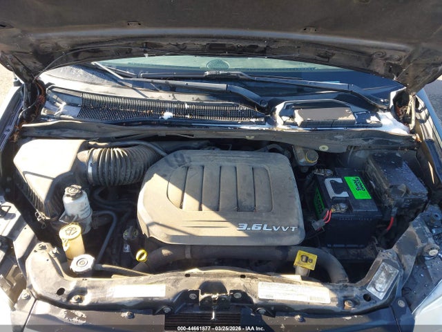 2012 Chrysler Town & Country Touring მანქანა იყიდება აუქციონზე, vin: 2C4RC1BG3CR158549, აუქციონის ნომერი: 44661877