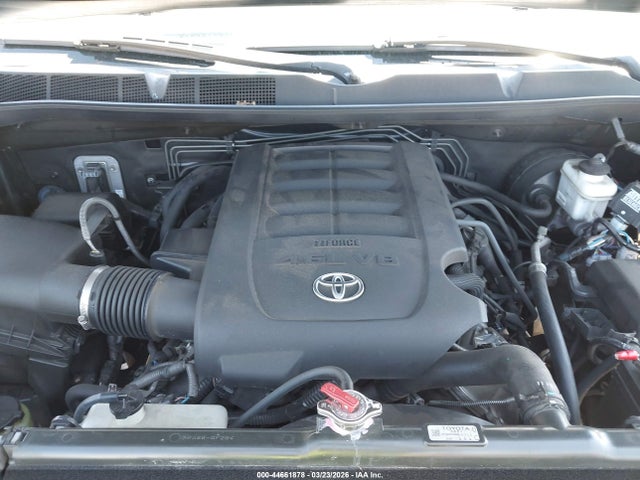 5TFRM5F13EX076822 Toyota Tundra Sr5 4.6l V8