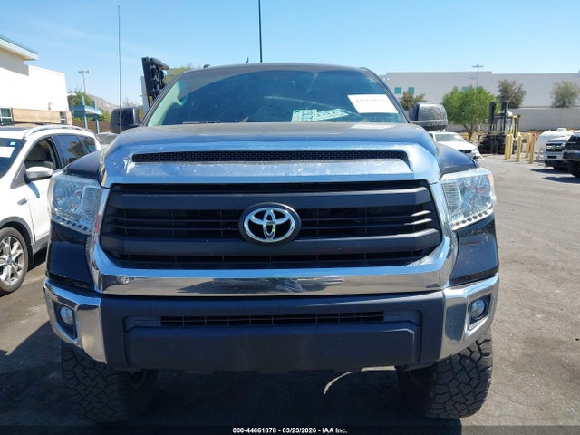 5TFRM5F13EX076822 Toyota Tundra Sr5 4.6l V8