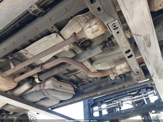 5TFRM5F13EX076822 Toyota Tundra Sr5 4.6l V8