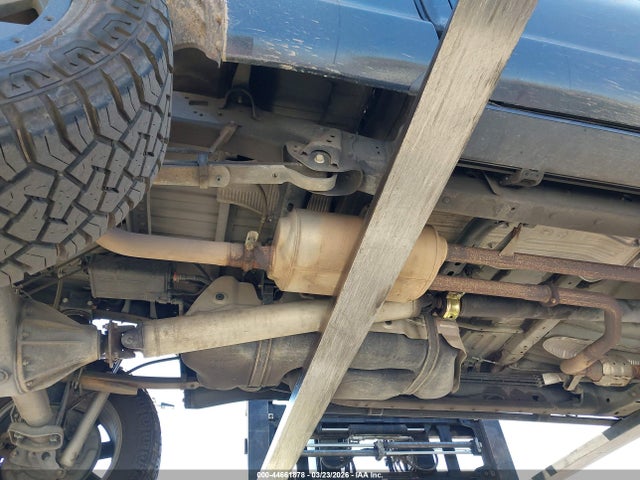 5TFRM5F13EX076822 Toyota Tundra Sr5 4.6l V8