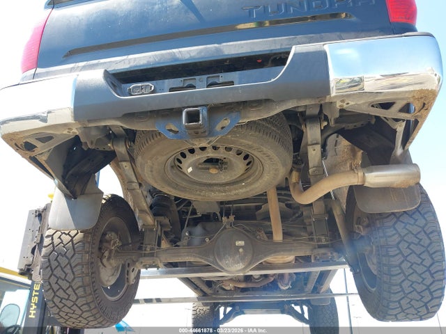 5TFRM5F13EX076822 Toyota Tundra Sr5 4.6l V8