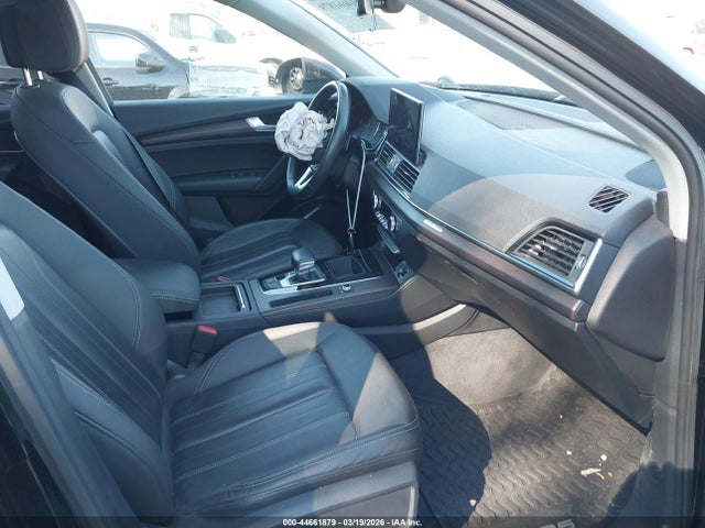 WA1AAAFY9M2042126 Audi Q5 Premium 45 Tfsi Quattro S Tronic