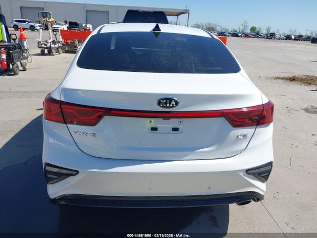 2019 Kia Forte Ex მანქანა იყიდება აუქციონზე, vin: 3KPF54AD7KE029140, აუქციონის ნომერი: 44661880