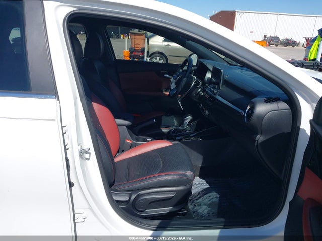 2019 Kia Forte Ex მანქანა იყიდება აუქციონზე, vin: 3KPF54AD7KE029140, აუქციონის ნომერი: 44661880