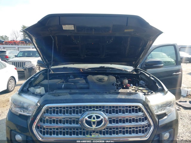 Продажа на аукционе авто 2017 Toyota Tacoma Trd Sport, vin: 5TFBZ5DN2HX002370, номер лота: 44661882