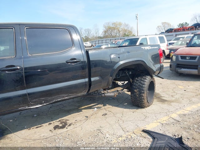 Продажа на аукционе авто 2017 Toyota Tacoma Trd Sport, vin: 5TFBZ5DN2HX002370, номер лота: 44661882
