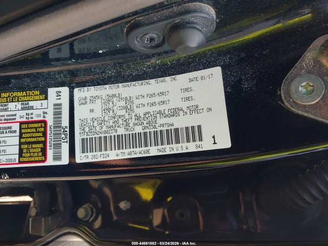 Продажа на аукционе авто 2017 Toyota Tacoma Trd Sport, vin: 5TFBZ5DN2HX002370, номер лота: 44661882