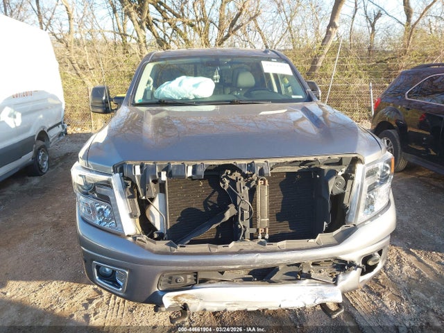 2019 NISSAN TITAN XD 1N6BA1F4XKN512213 Photo 5