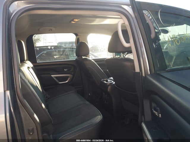 2019 NISSAN TITAN XD 1N6BA1F4XKN512213 Photo 7
