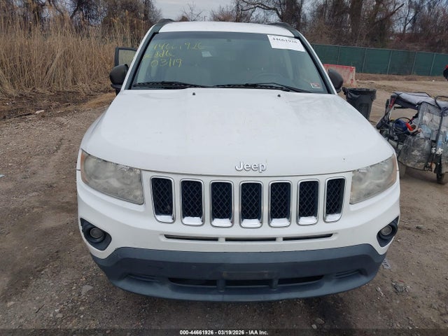 2011 JEEP COMPASS 1J4NT1FB4BD139288 Photo 5