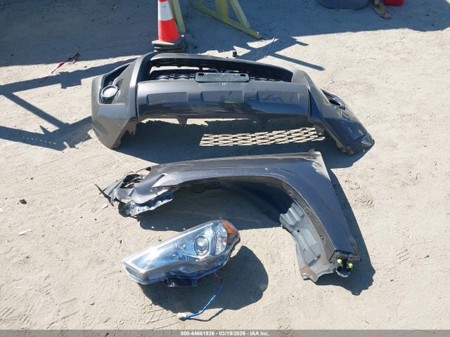 JTEZU5JR9J5188569 Toyota 4runner Sr5 Premium