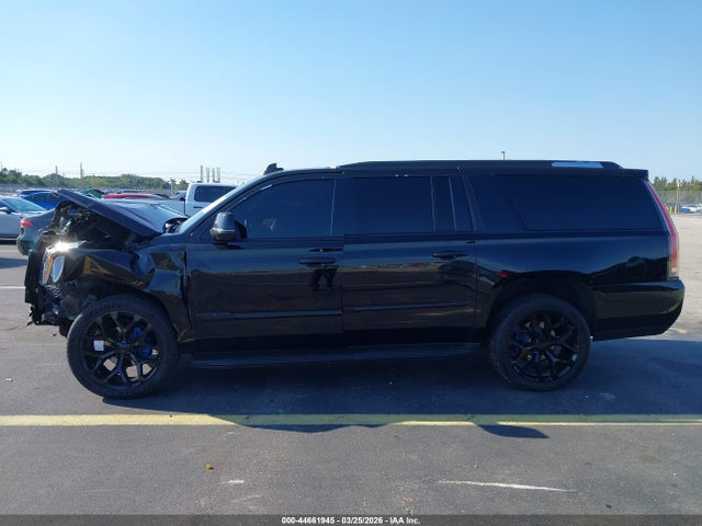 44661945 :رقم المزاد ، 1GYS3HKJ9JR343949 vin ، 2018 Cadillac Escalade Esv Luxury مزاد بيع