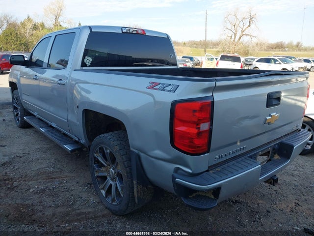 2018 Chevrolet Silverado 1500 2lt მანქანა იყიდება აუქციონზე, vin: 3GCUKREC7JG442211, აუქციონის ნომერი: 44661998