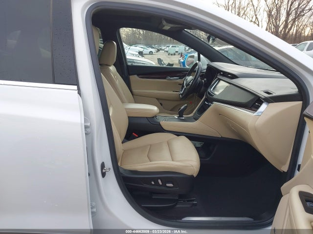 Продажа на аукционе авто 2019 Cadillac Xt5 Premium Luxury, vin: 1GYKNFRS0KZ159479, номер лота: 44662009