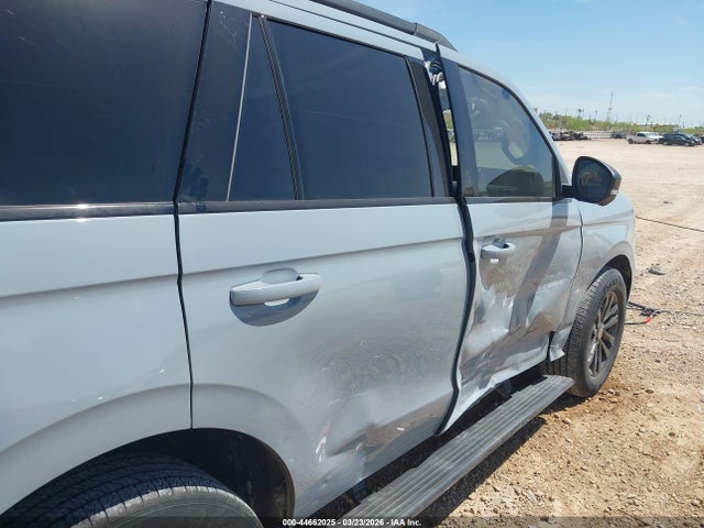 1FMJU1MG5SEA13270 Ford Expedition Platinum