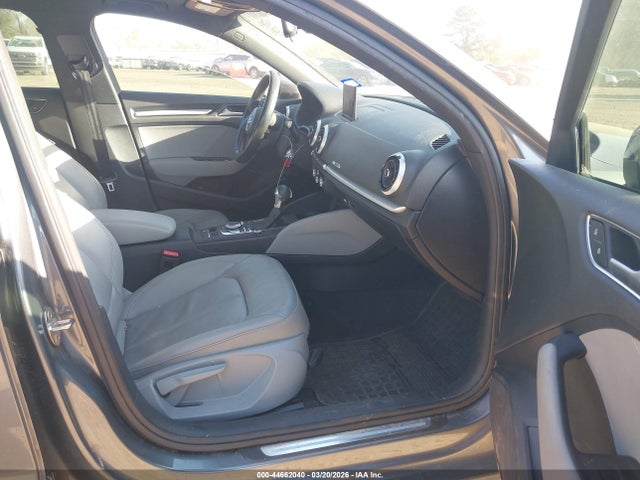 Aukcja sprzedaży 2019 Audi A3 40 Premium/40 Titanium Premium, vin: WAUAUHFF4KA077161, numer aukcji: 44662040