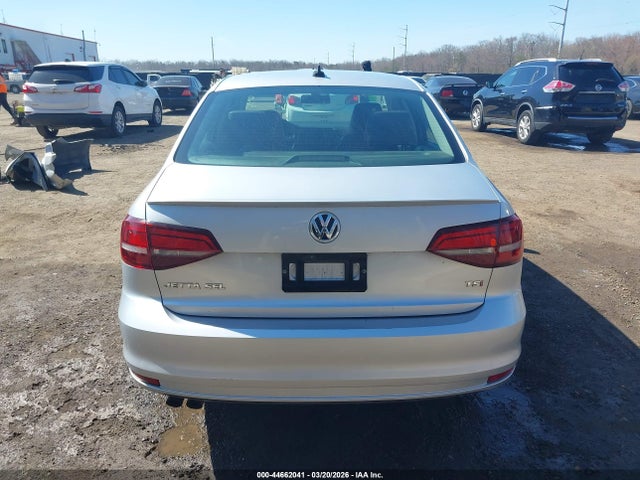 Aukcja sprzedaży 2016 Volkswagen Jetta 1.8t Sel, vin: 3VWL17AJXGM325091, numer aukcji: 44662041