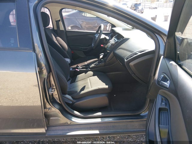 1FADP3F20GL391012 Ford FOCUS SE