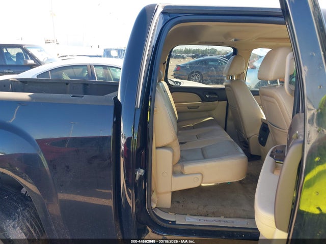 2009 Gmc Sierra 1500 Denali მანქანა იყიდება აუქციონზე, vin: 3GTEC03259G279786, აუქციონის ნომერი: 44662049