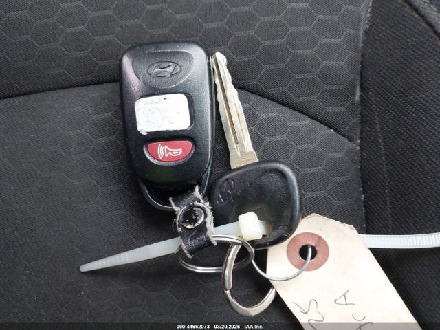 Продаж на аукціоні авто 2019 Hyundai Elantra Se, vin: KMHD74LF4KU790849, номер лоту: 44662073