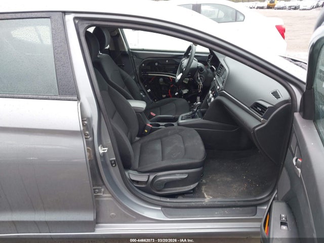 Продаж на аукціоні авто 2019 Hyundai Elantra Se, vin: KMHD74LF4KU790849, номер лоту: 44662073
