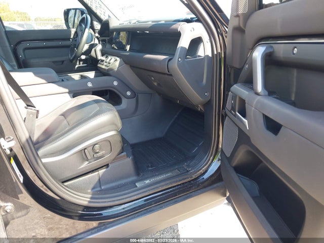 SALE27EU7P2126528 Land Rover Defender 110 X-dynamic Se