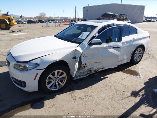 BMW 528I 2015 WBA5A5C5XFD513603 Image 2