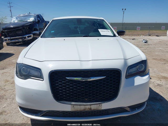 Продажа на аукционе авто 2019 Chrysler 300 Touring, vin: 2C3CCAAG5KH746047, номер лота: 44662120