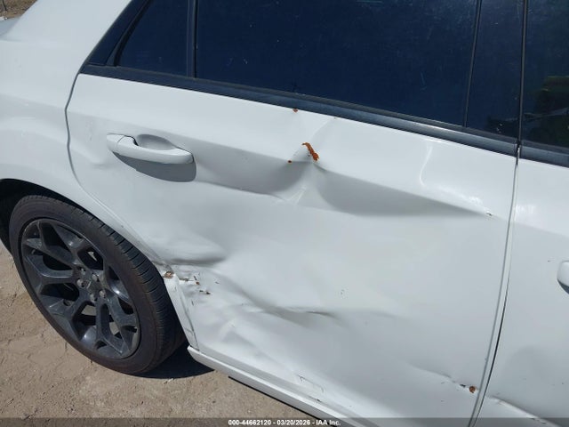 Продажа на аукционе авто 2019 Chrysler 300 Touring, vin: 2C3CCAAG5KH746047, номер лота: 44662120