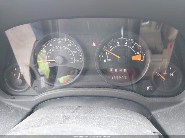 44662121 :رقم المزاد ، 1C4NJDBB0FD271912 vin ، 2015 Jeep Compass Sport مزاد بيع