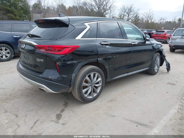 44662133 :رقم المزاد ، 3PCAJ5ABXMF124833 vin ، 2021 Infiniti Qx50 Pure Awd مزاد بيع