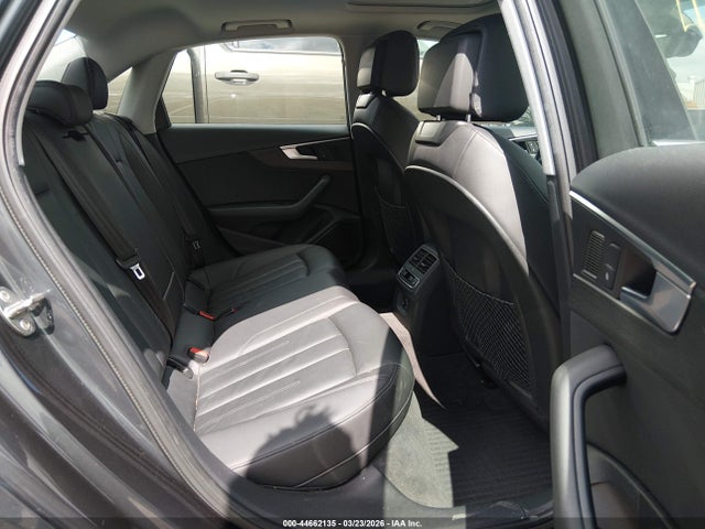 44662135 :رقم المزاد ، WAUENAF40JA154546 vin ، 2018 Audi A4 2.0t Premium/2.0t Tech Premium مزاد بيع