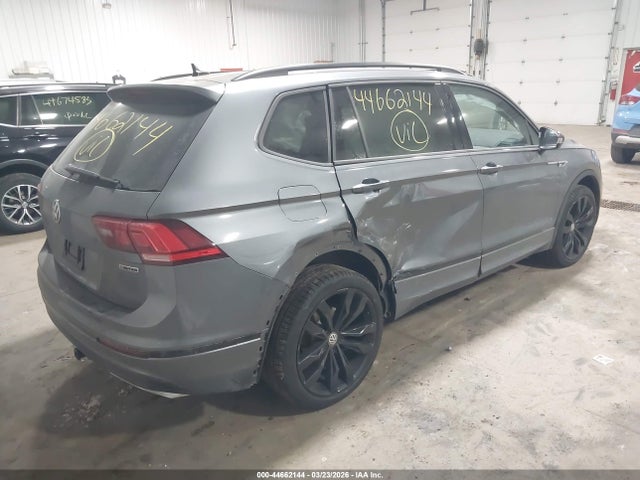2020 Volkswagen Tiguan 2.0t Se/2.0t Se R-line Black/2.0t Sel მანქანა იყიდება აუქციონზე, vin: 3VV2B7AXXLM181862, აუქციონის ნომერი: 44662144