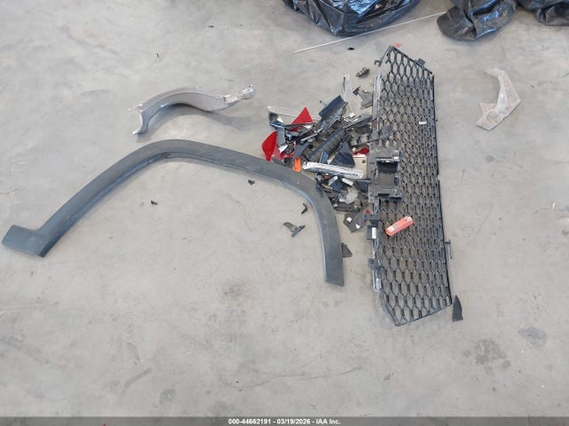 44662191 :رقم المزاد ، 1C4RJHBG3PC585811 vin ، 2023 Jeep Grand Cherokee Limited 4x4 مزاد بيع