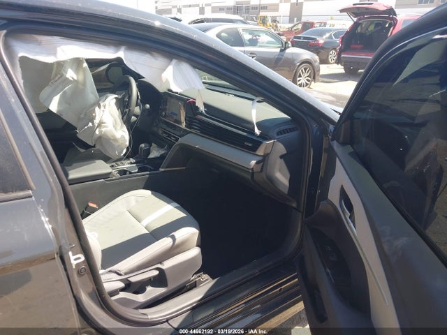 Продажа на аукционе авто 2025 Toyota Camry Se, vin: 4T1DAACK7SU200723, номер лота: 44662192