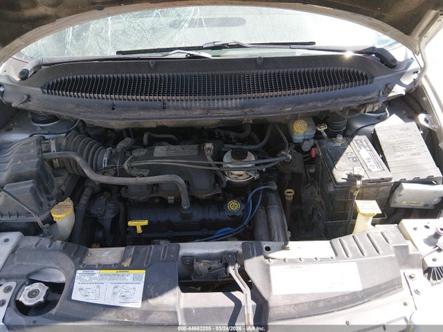 44662205 :رقم المزاد ، 2C8GP64L44R501775 vin ، 2004 Chrysler Town & Country Limited مزاد بيع