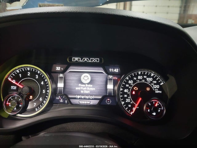 44662233 :رقم المزاد ، 1C6SRFMT5MN572185 vin ، 2021 Ram 1500 Big Horn  4x4 6'4 Box مزاد بيع