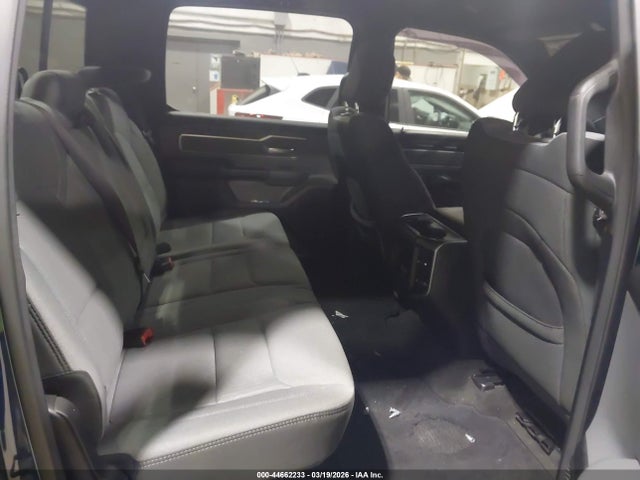 44662233 :رقم المزاد ، 1C6SRFMT5MN572185 vin ، 2021 Ram 1500 Big Horn  4x4 6'4 Box مزاد بيع