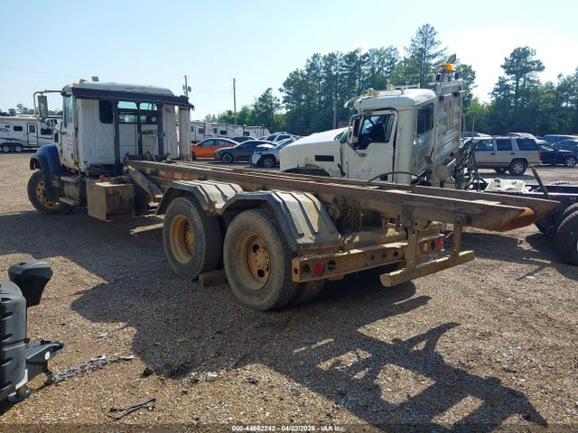 Продаж на аукціоні авто 2004 Mack 700 Cv700, vin: 1M2AG11C04M009497, номер лоту: 44662242