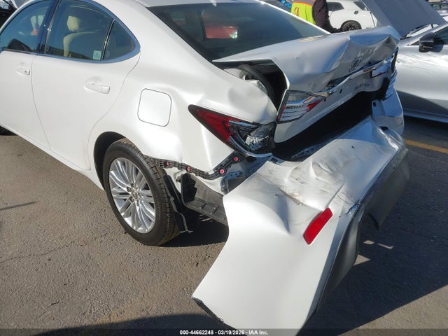 JTHBK1GG8E2150430 Lexus ES 350