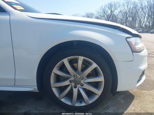 2014 Audi A4 2.0t Premium მანქანა იყიდება აუქციონზე, vin: WAUBFAFL0EN032176, აუქციონის ნომერი: 44662272