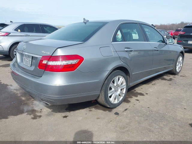 2013 MERCEDES-BENZ E 350 WDDHF8JB9DA703411 Photo 3