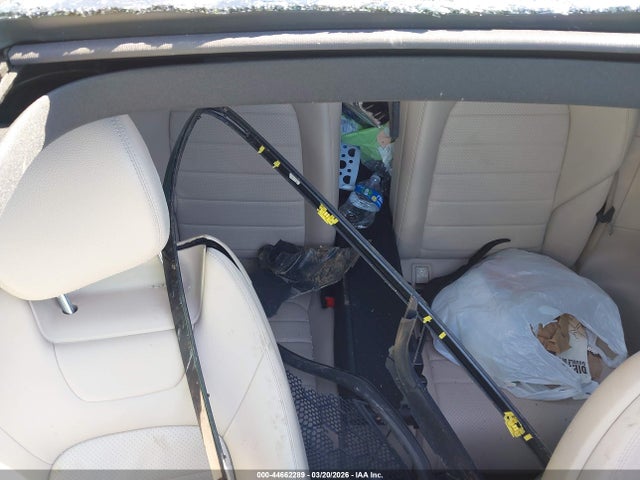44662289 :رقم المزاد ، WDDWJ8DB8KF831933 vin ، 2019 Mercedes-benz C 300 مزاد بيع