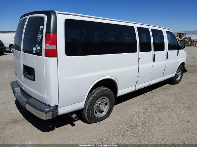 1GAZGPFG1K1248571 Chevrolet Express 3500 Lt