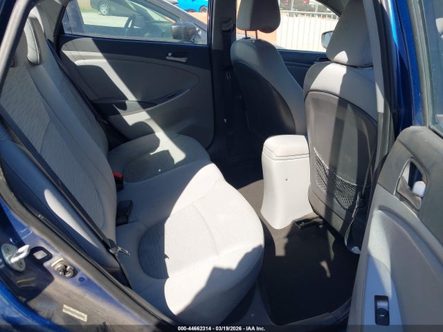 44662314 :رقم المزاد ، KMHCT4AE9FU806924 vin ، 2015 Hyundai Accent Gls مزاد بيع