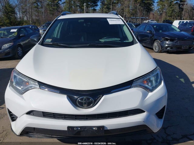 Toyota RAV4 LE 2017 2T3ZFREV8HW378167 Image 12